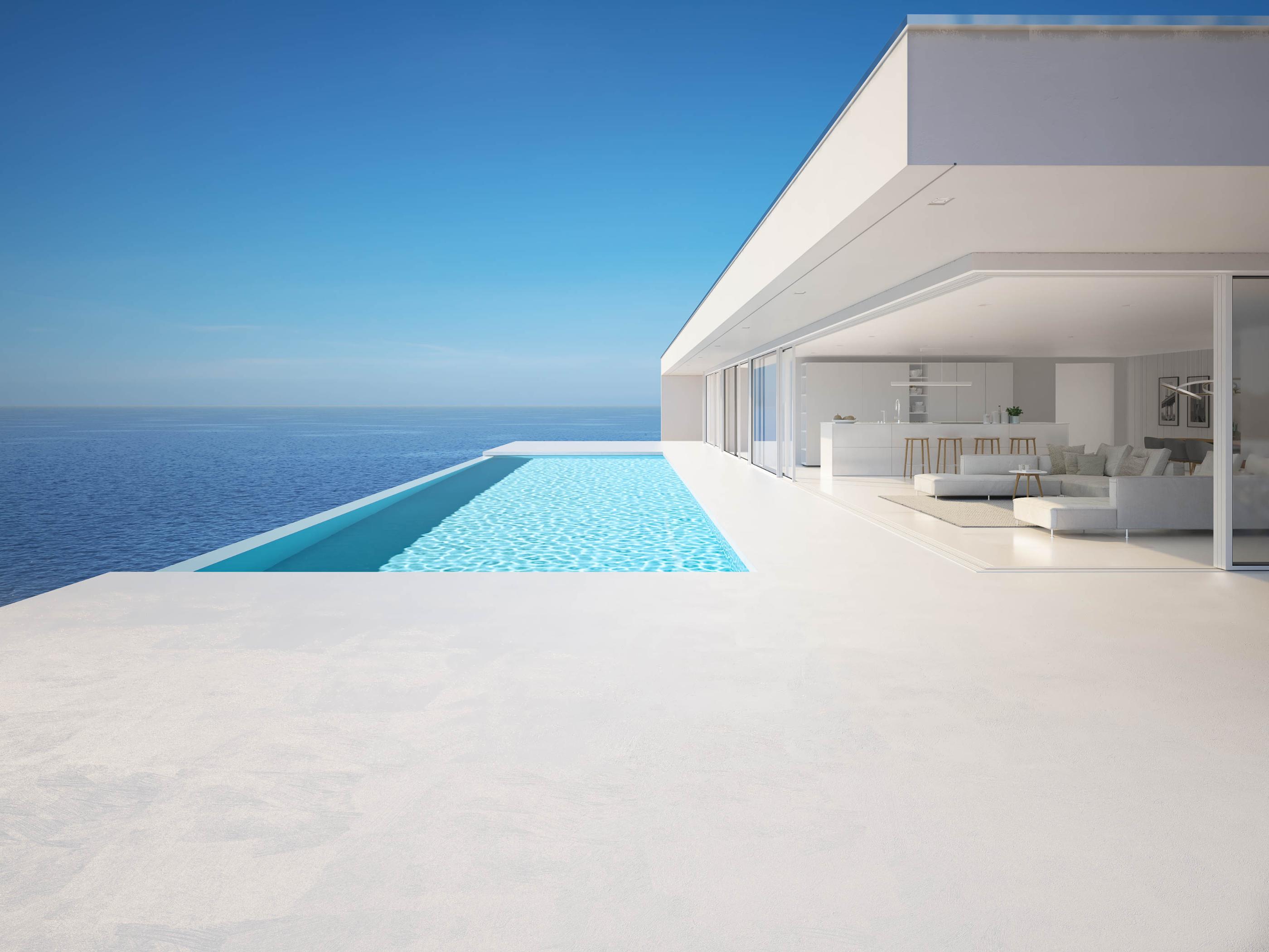 Moderne Luxusvilla mit Infinity-Pool mit Blick auf das Mittelmeer an der Costa Brava
